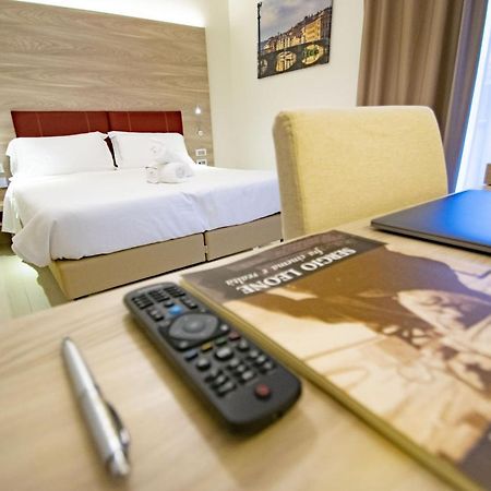 Hotel Perlage Florence Scandicci Bagian luar foto