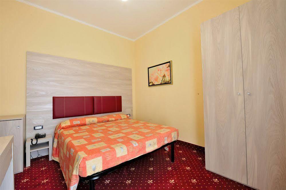 Hotel Perlage Florence Scandicci Bagian luar foto