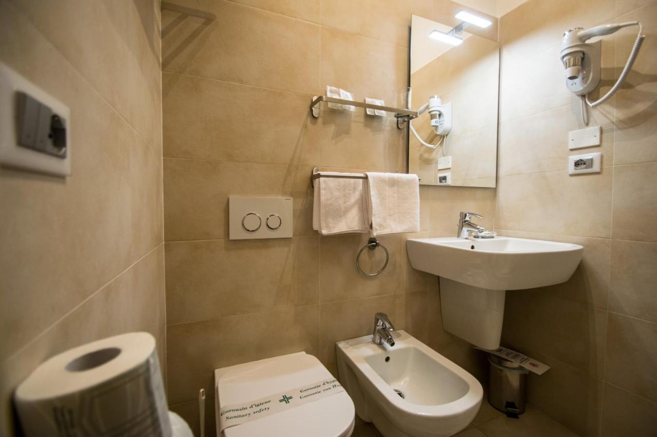 Hotel Perlage Florence Scandicci Bagian luar foto